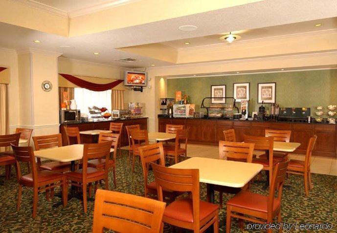 Fairfield Inn Orlando Airport Restaurant bilde